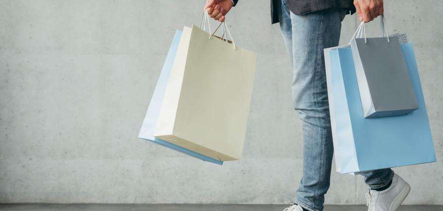 Soldes d’été à Paris : le Marais et les grands magasins à portée de main