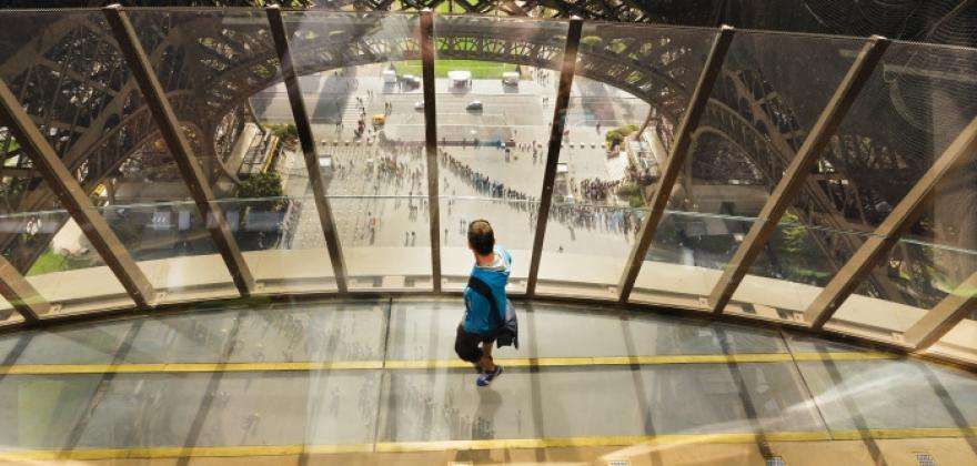 Discover the Eiffel Tower and its new 1st floor