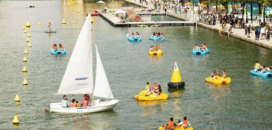 Sous les pavés le sable et Paris Plages