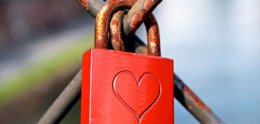 Une balade romantique au cœur de Paris pour la Saint-Valentin